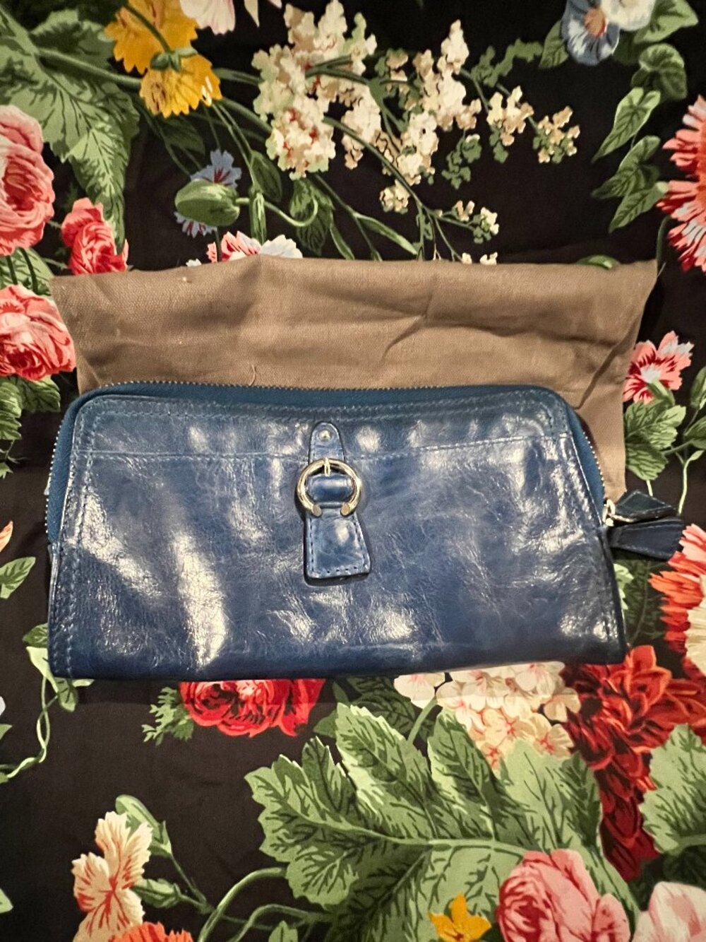 NWOT Tano Cobalt Blue Glazed Leather Chicklit Double Zip Travel Wallet Clutch